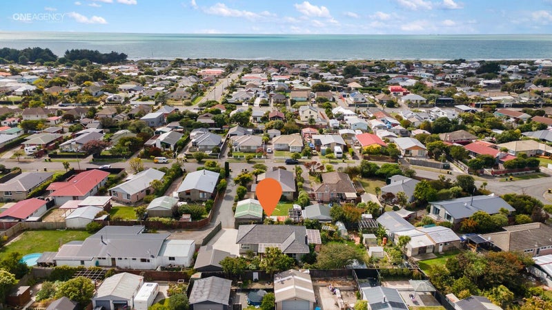 17 Monowai Crescent, North New Brighton, Christchurch - Carousel 27