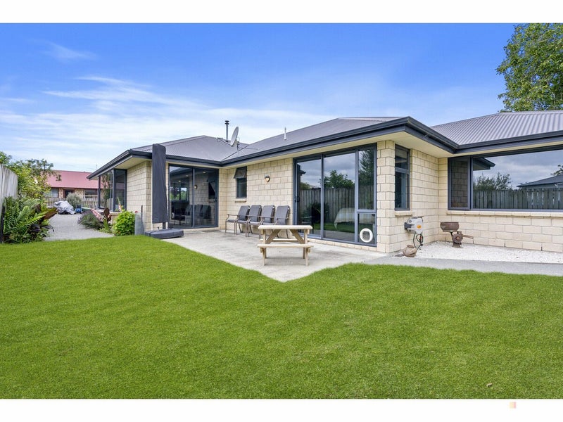 8A Maling Street, Geraldine, Geraldine - Carousel 1