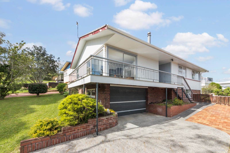 11 Pasteur Place, New Windsor, Auckland - Carousel 2