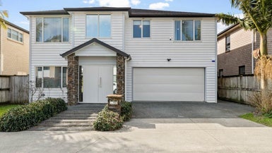 15 Ballyholey Drive, Flat Bush, Auckland - Carousel 1