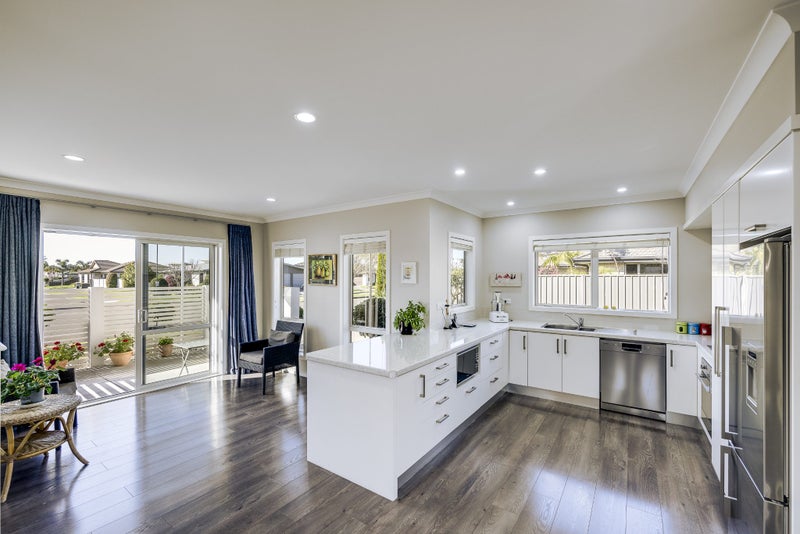 31 Pacific Avenue, Poraiti, Napier - Carousel 2