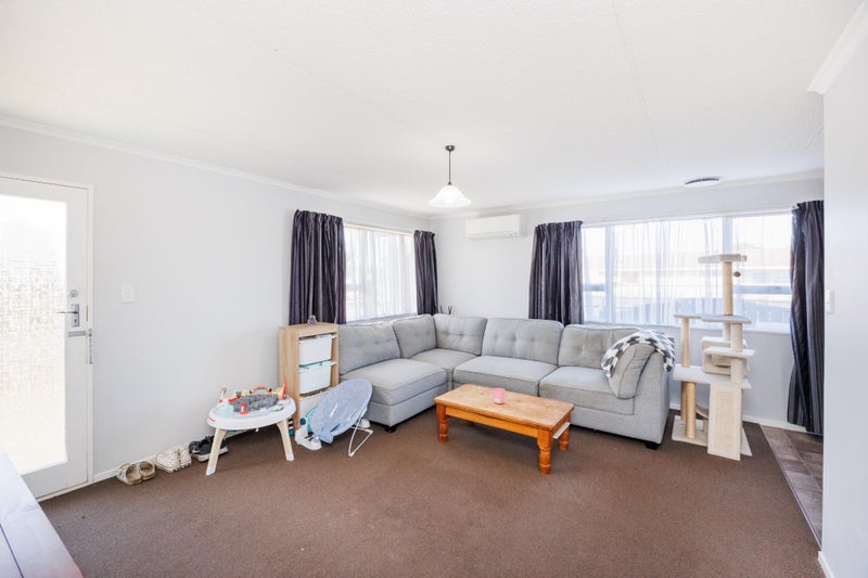 61 Hillcrest Drive, Kelvin Grove, Palmerston North - Carousel 2