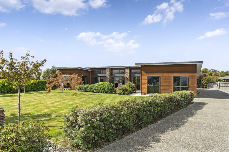 10 Sir Herbert Hart Avenue, Lansdowne, Masterton - Carousel 1