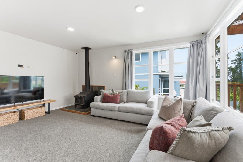 14 Plunket Street, Durie Hill, Whanganui - Carousel 2