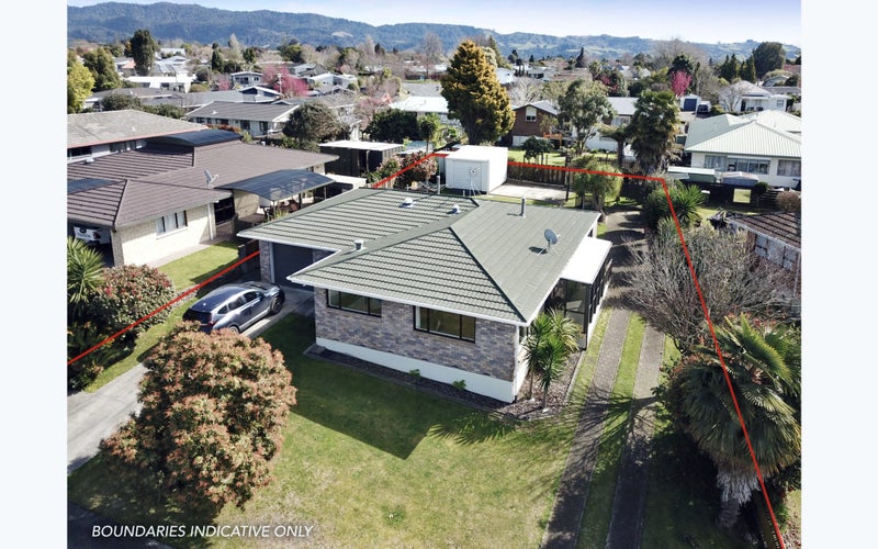 6 Randell Place, Te Puke, Te Puke - Carousel 1