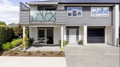 4/440 Ulster Street, Beerescourt, Hamilton - Carousel 1