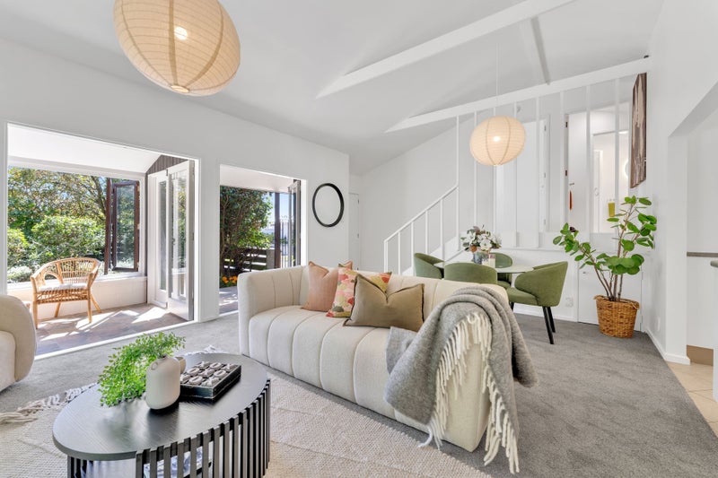 1/12 Deloraine Street, Somerfield, Christchurch - Carousel 1