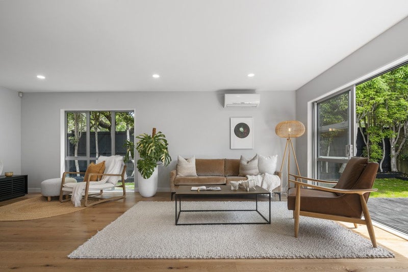 72A Malvern Road, Morningside, Auckland - Carousel 1