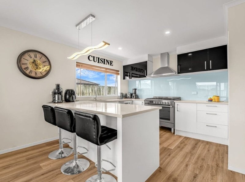 21 O Ruamano Crescent, Pukekohe, Pukekohe - Carousel 2