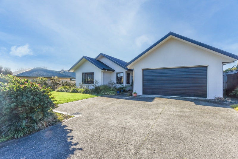 17 Hart Road, Richmond - Carousel 2