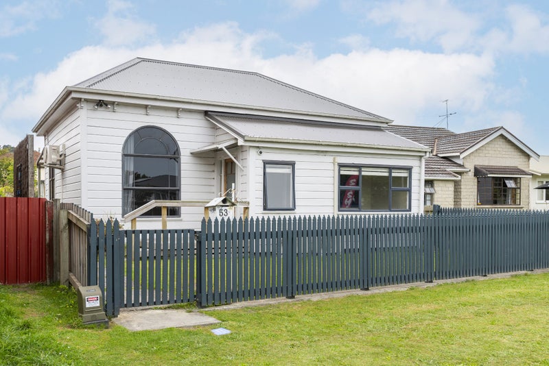53 Ormond Road, Whataupoko, Gisborne, Gisborne - Carousel 1