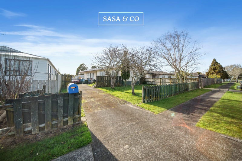 4 Stoll Place, Clendon Park, Auckland - Carousel 2