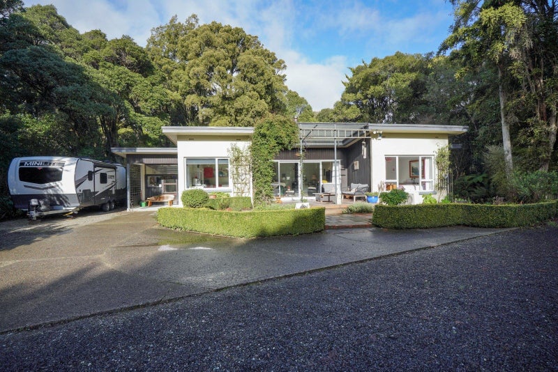 100 Marama Avenue North, Otatara, Invercargill - Carousel 1