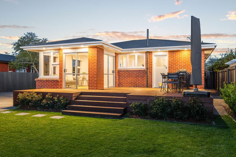 31 Flower Street, Bryndwr, Christchurch - Carousel 1