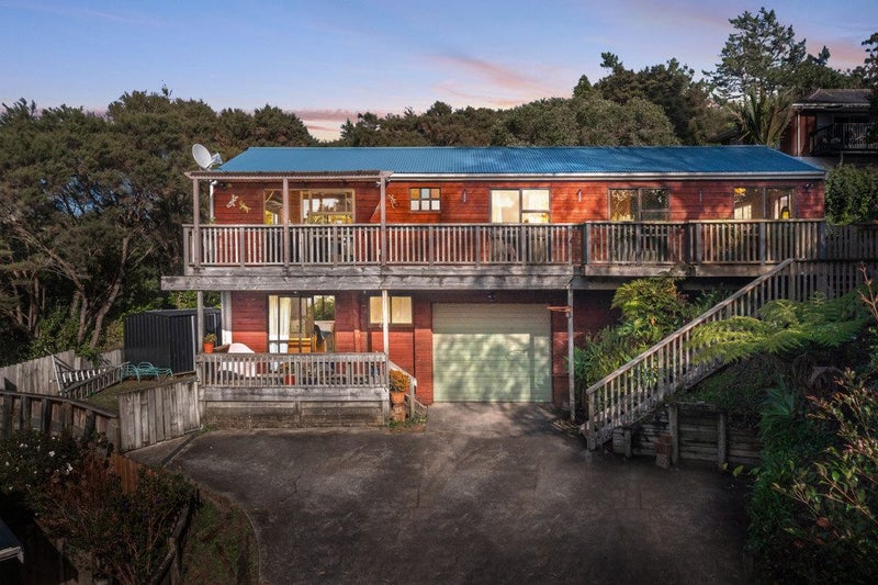 1/70 Stredwick Drive, Torbay, Auckland - Carousel 1