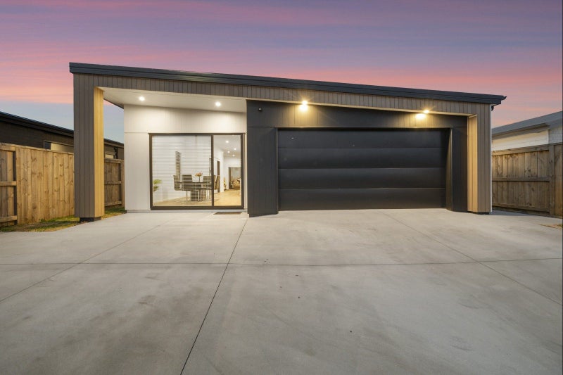267 Te Okuroa Drive, Papamoa, Papamoa - Carousel 1