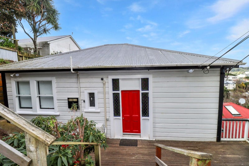 31A Devon Street, Aro Valley, Wellington, Wellington - Carousel 2