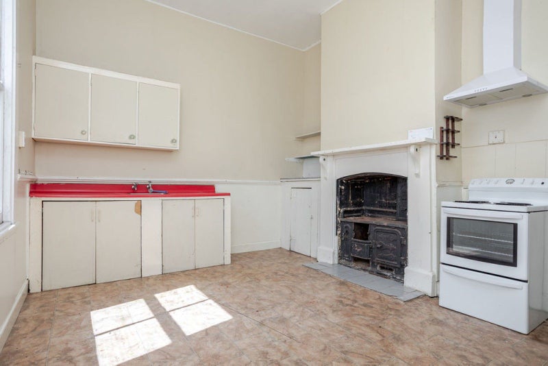 2/17 Allardice Street, Dannevirke, Dannevirke - Carousel 2