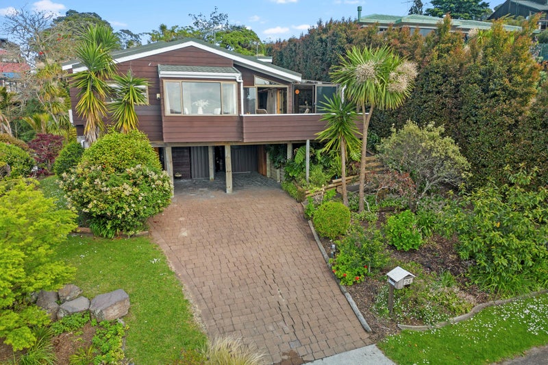 24 Winhall Rise, Remuera, Auckland - Carousel 1