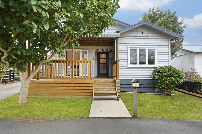 18 Mary Street, Frankton, Hamilton - Carousel 1