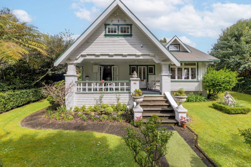 6 Ngatai Street, Te Kuiti - Carousel 1