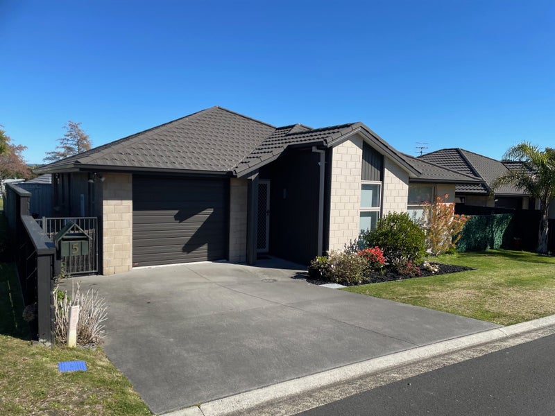 5 Bulkhead Lane, Pyes Pa, Tauranga - Carousel 2