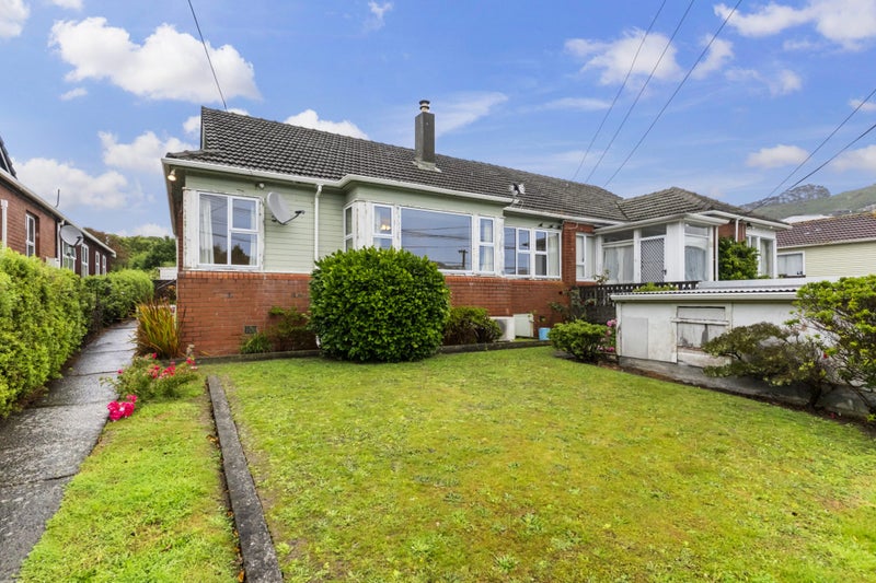 5 Kipling Street, Johnsonville, Wellington - Carousel 1