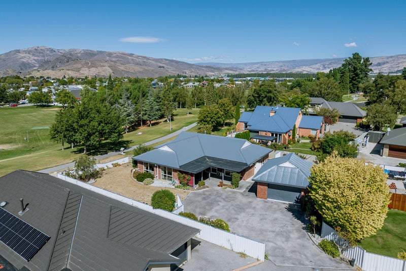 35 Cairnmuir Crescent, Cromwell, Cromwell - Carousel 2