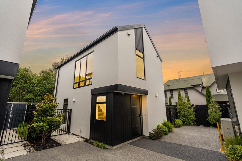 2/10 Brockworth Place, Riccarton, Christchurch - Carousel 1