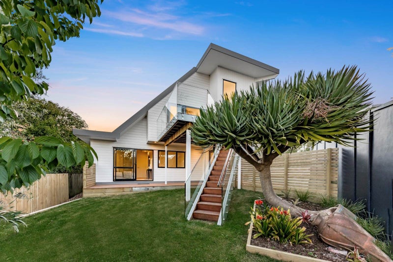 1/95 Rukutai Street, Orakei, Auckland - Carousel 2