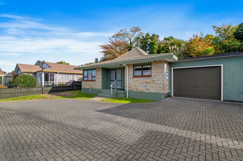 12A Westbrook Place, Pomare, Rotorua, Bay Of Plenty - Carousel 1