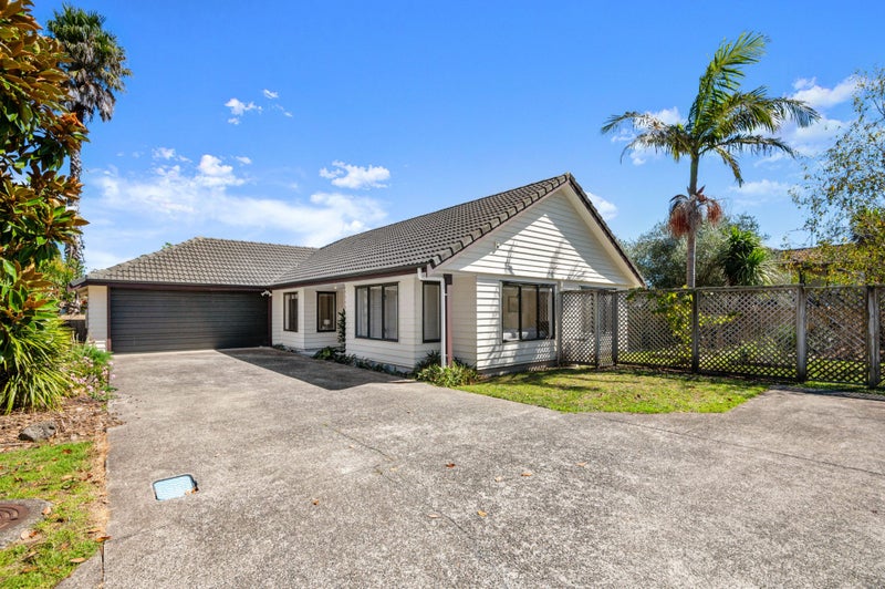 30B Lenore Road, Favona, Auckland - Carousel 1