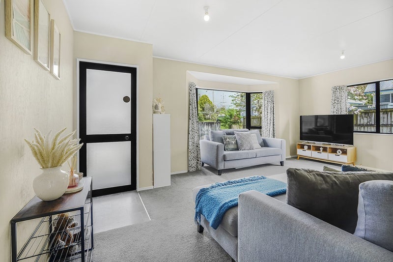 6A Gibson Road, Dinsdale, Hamilton - Carousel 22