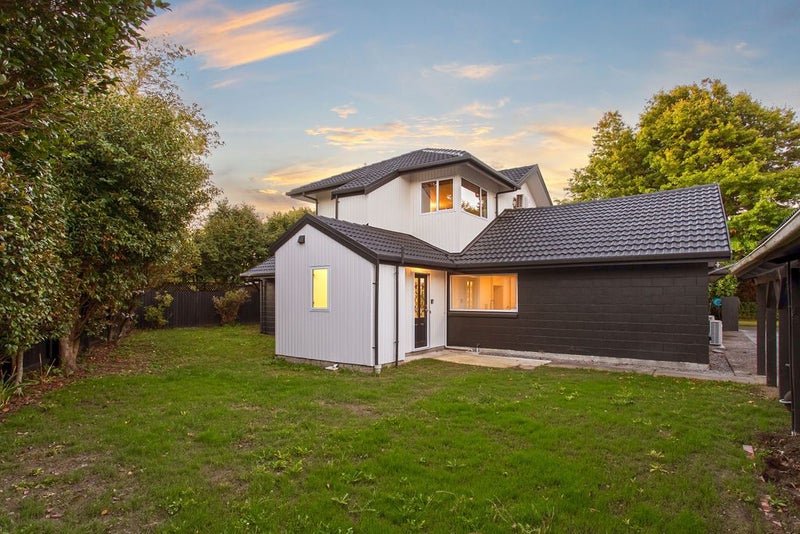 10 Winslow Street, Burnside, Christchurch - Carousel 17