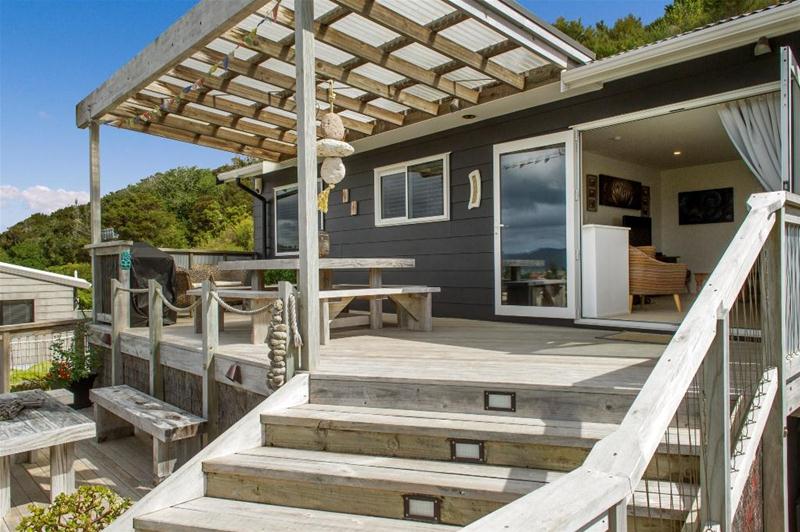 Property Valuation for 317 Main Sh25 Road, TAIRUA, Tairua Trade Me