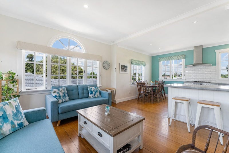209 Fourteenth Avenue, Tauranga South, Tauranga - Carousel 2