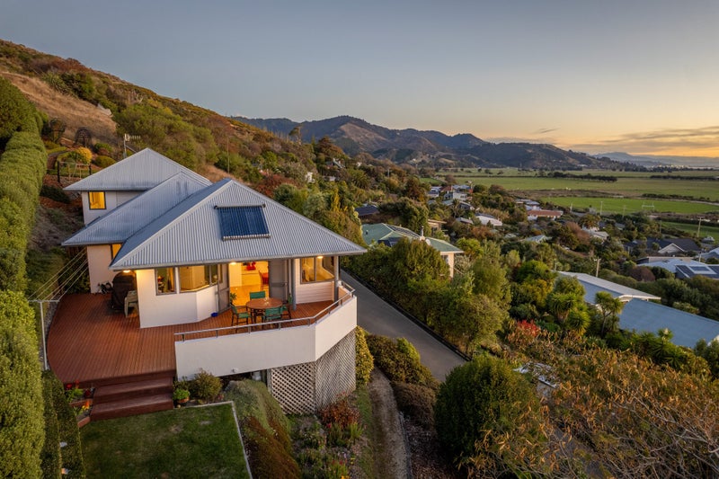 50 Athol Street, The Glen, Nelson, Nelson / Tasman - Carousel 2