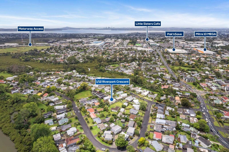 1/12 Riverpark Crescent, Henderson, Auckland - Carousel 18