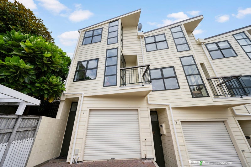1/26 Buller Street, Te Aro, Wellington - Carousel 1