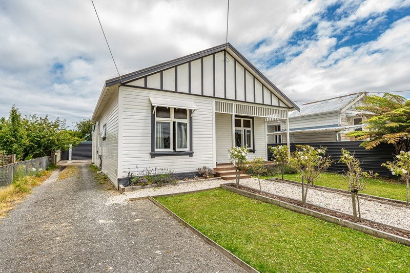 12 White Street, Whanganui East, Whanganui - Carousel 1
