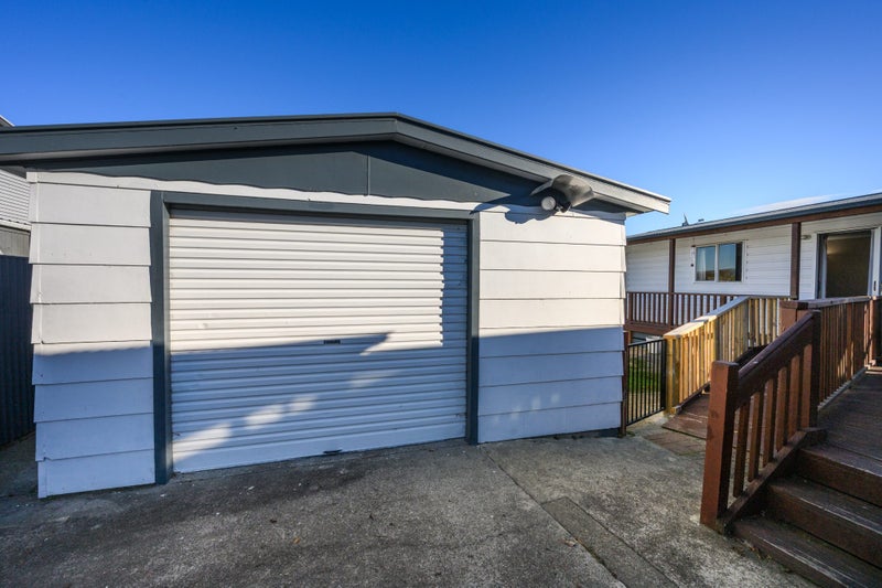 44 Kaimanawa Street, Kelvin Grove, Palmerston North - Carousel 26
