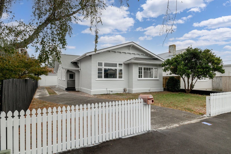 34 Waldegrave Street, Palmerston North, Palmerston North - Carousel 1