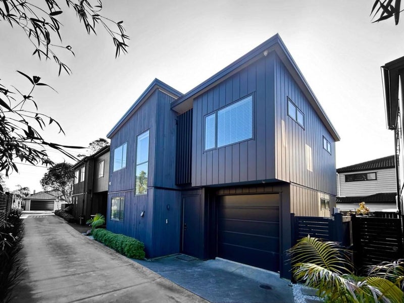 7C Walford Road, Point Chevalier, Auckland - Carousel 1