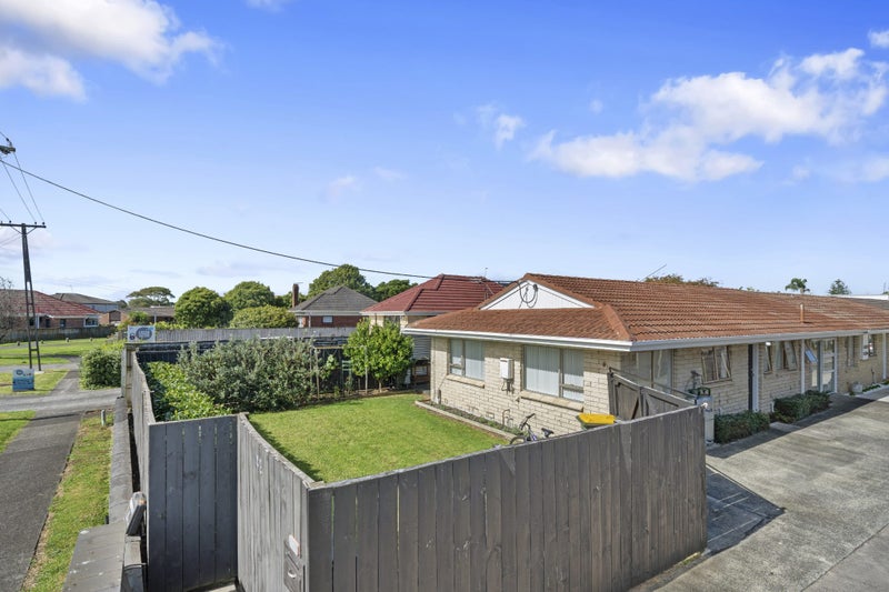 8/42 Wintere Road, Papatoetoe, Manukau City, Auckland - Carousel 1