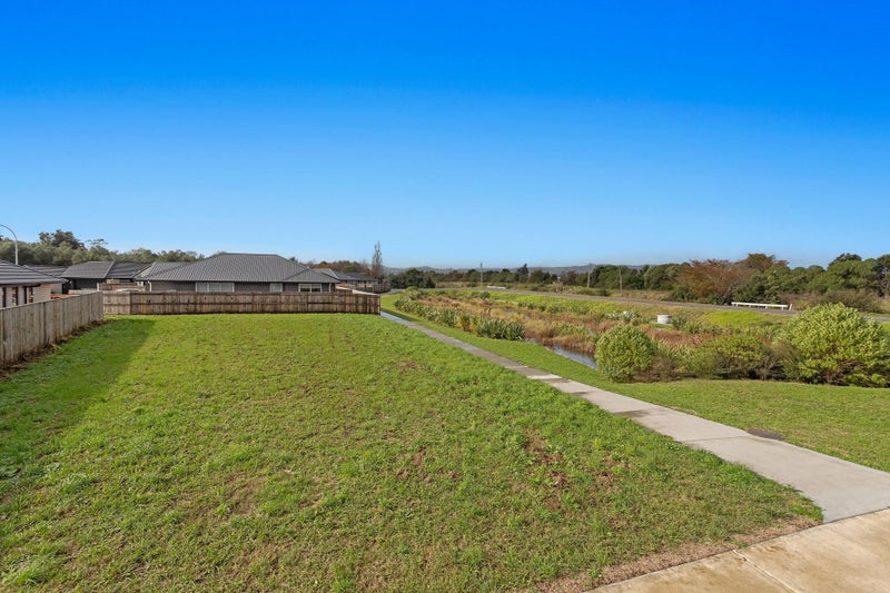 6 Korimako WAY, Coastlands, Whakatane - Carousel 1