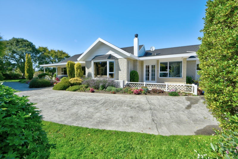 146 Seaward Road, Edendale, Edendale - Carousel 2