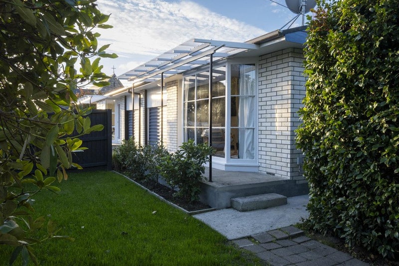 2/103 Opawa Road, Opawa, Christchurch - Carousel 1