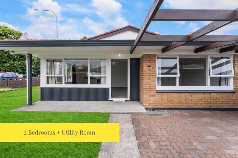1/37 Great South Road, Conifer Grove, Papakura, Auckland - Carousel 1