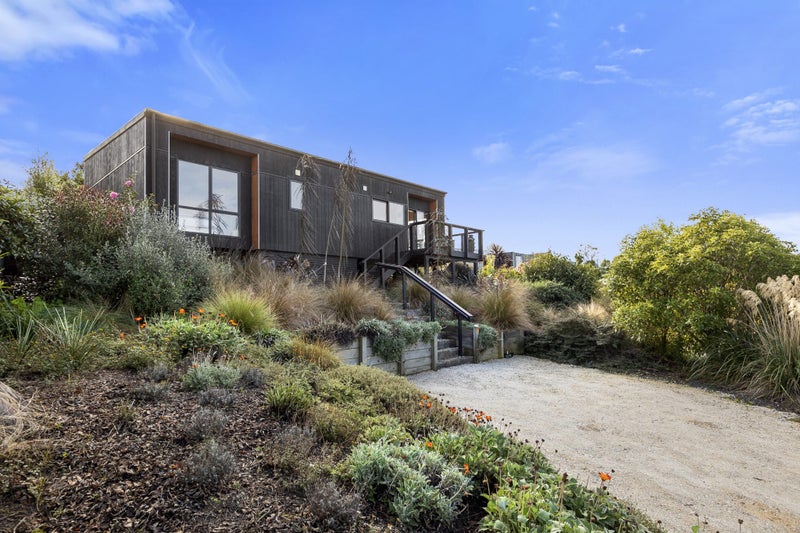 11A View Street, Warrington, Waikouaiti - Carousel 1