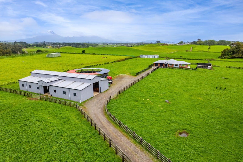312 Corbett Road, Paraite, New Plymouth - Carousel 1